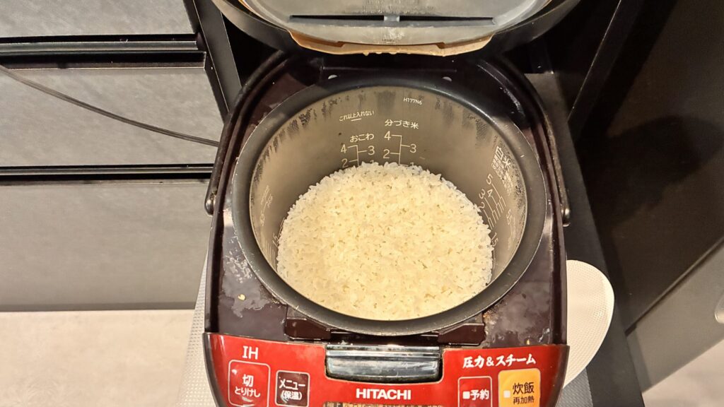 Jackery 2000 Newで1合を早炊きした後の炊き上がったご飯